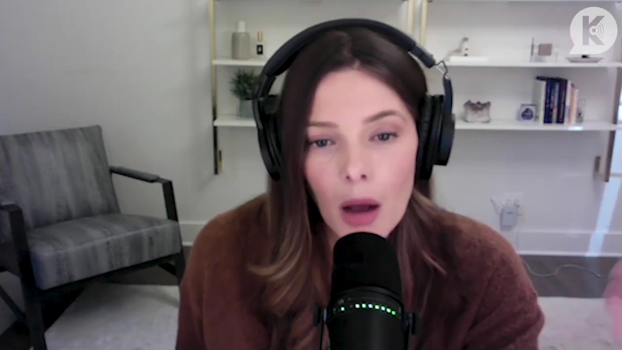 Ashley-Greene-dot-nl_TheTwilightEffect-AshleyAndMelanieAForeverFriendship1718.jpg Ashley-Greene-dot-nl_TheTwilightEffect-AshleyAndMelanieAForeverFriendship1718.jpg