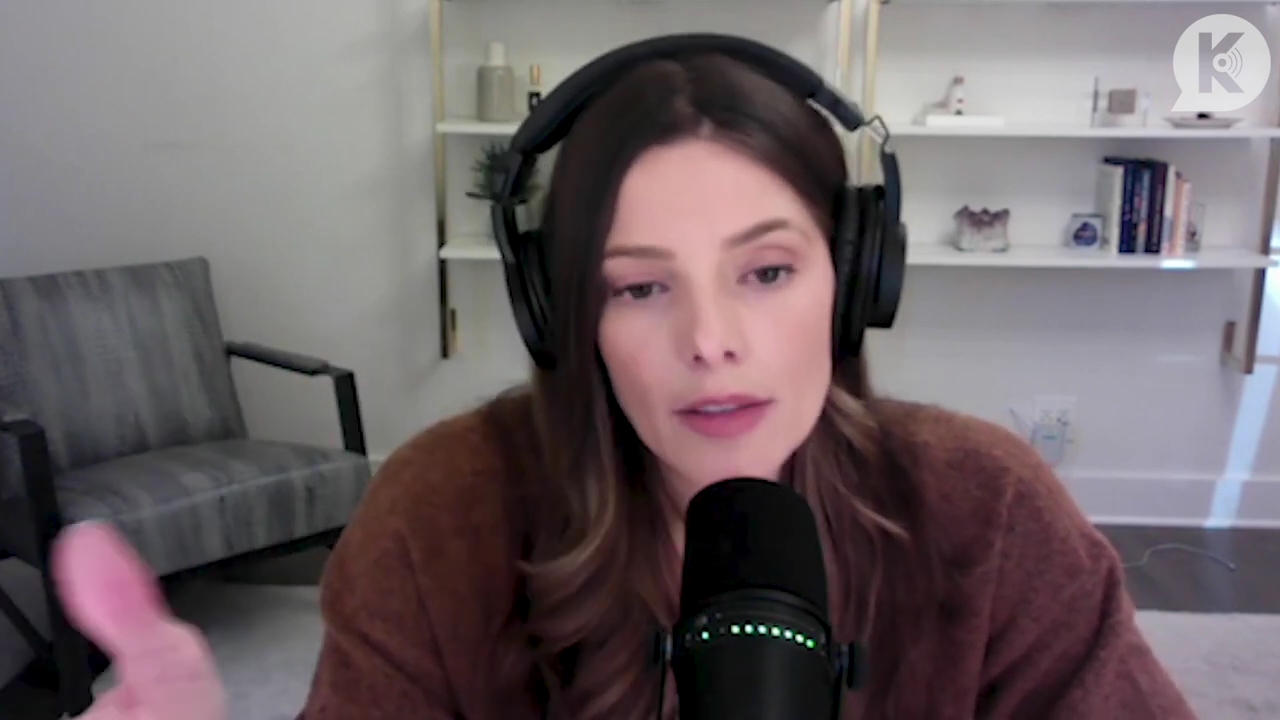 Ashley-Greene-dot-nl_TheTwilightEffect-AshleyAndMelanieAForeverFriendship1918.jpg Ashley-Greene-dot-nl_TheTwilightEffect-AshleyAndMelanieAForeverFriendship1918.jpg