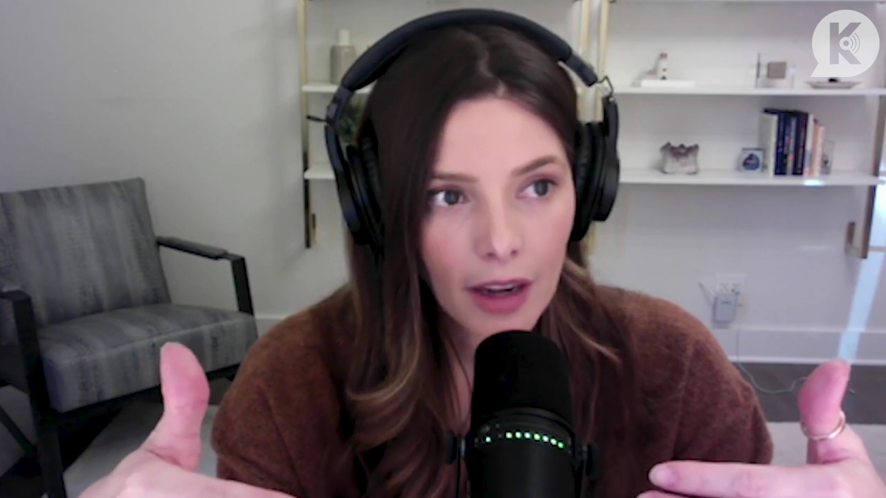 Ashley-Greene-dot-nl_TheTwilightEffect-AshleyAndMelanieAForeverFriendship1943.jpg Ashley-Greene-dot-nl_TheTwilightEffect-AshleyAndMelanieAForeverFriendship1943.jpg