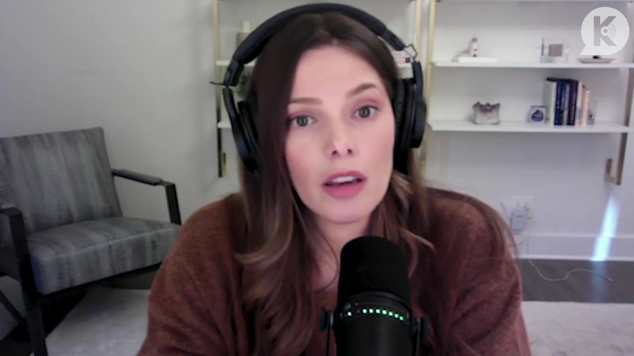 Ashley-Greene-dot-nl_TheTwilightEffect-AshleyAndMelanieAForeverFriendship2369.jpg