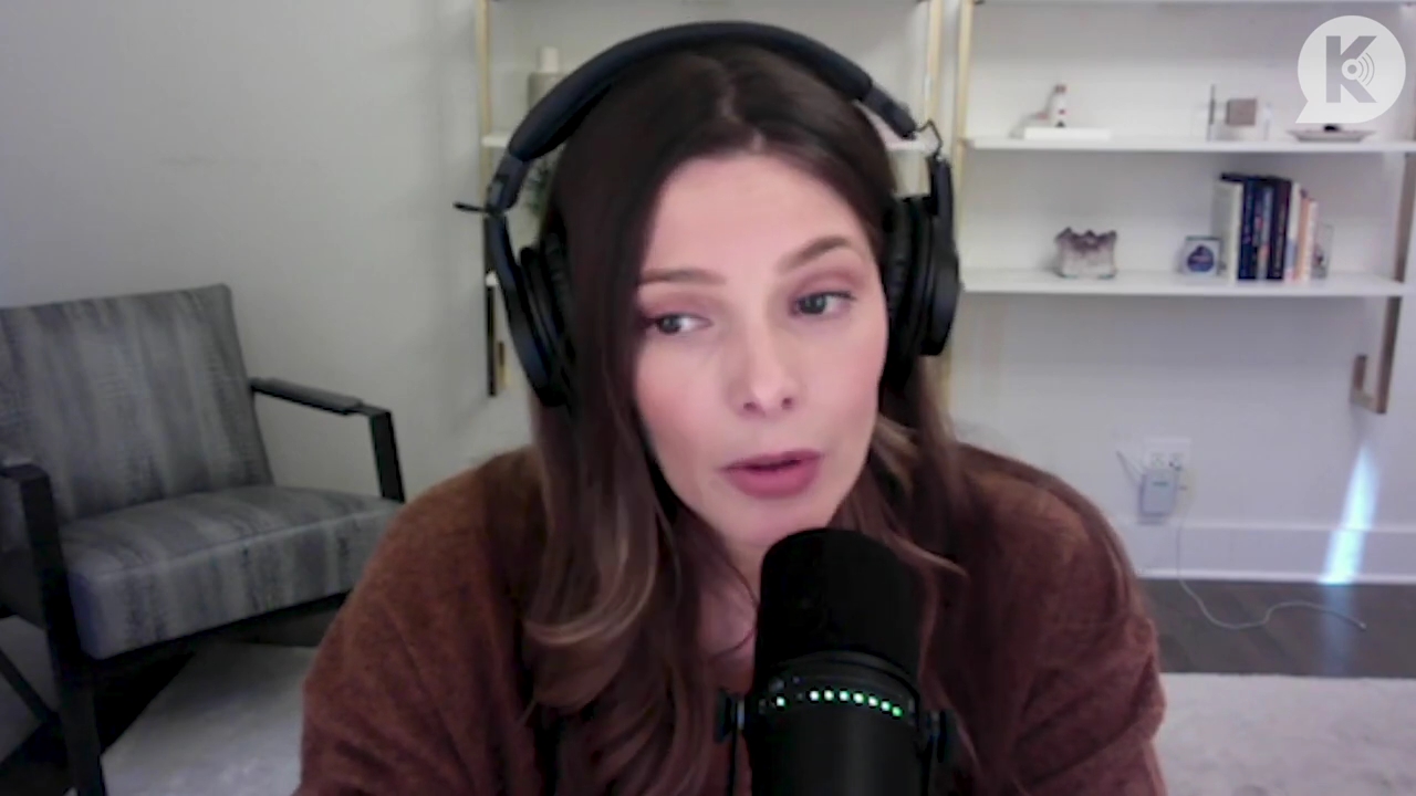 Ashley-Greene-dot-nl_TheTwilightEffect-AshleyAndMelanieAForeverFriendship2386.jpg Ashley-Greene-dot-nl_TheTwilightEffect-AshleyAndMelanieAForeverFriendship2386.jpg