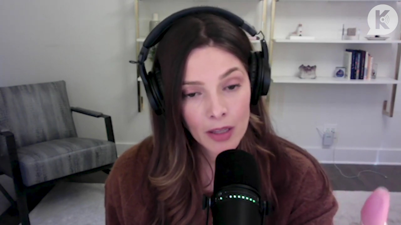 Ashley-Greene-dot-nl_TheTwilightEffect-AshleyAndMelanieAForeverFriendship2518.jpg Ashley-Greene-dot-nl_TheTwilightEffect-AshleyAndMelanieAForeverFriendship2518.jpg