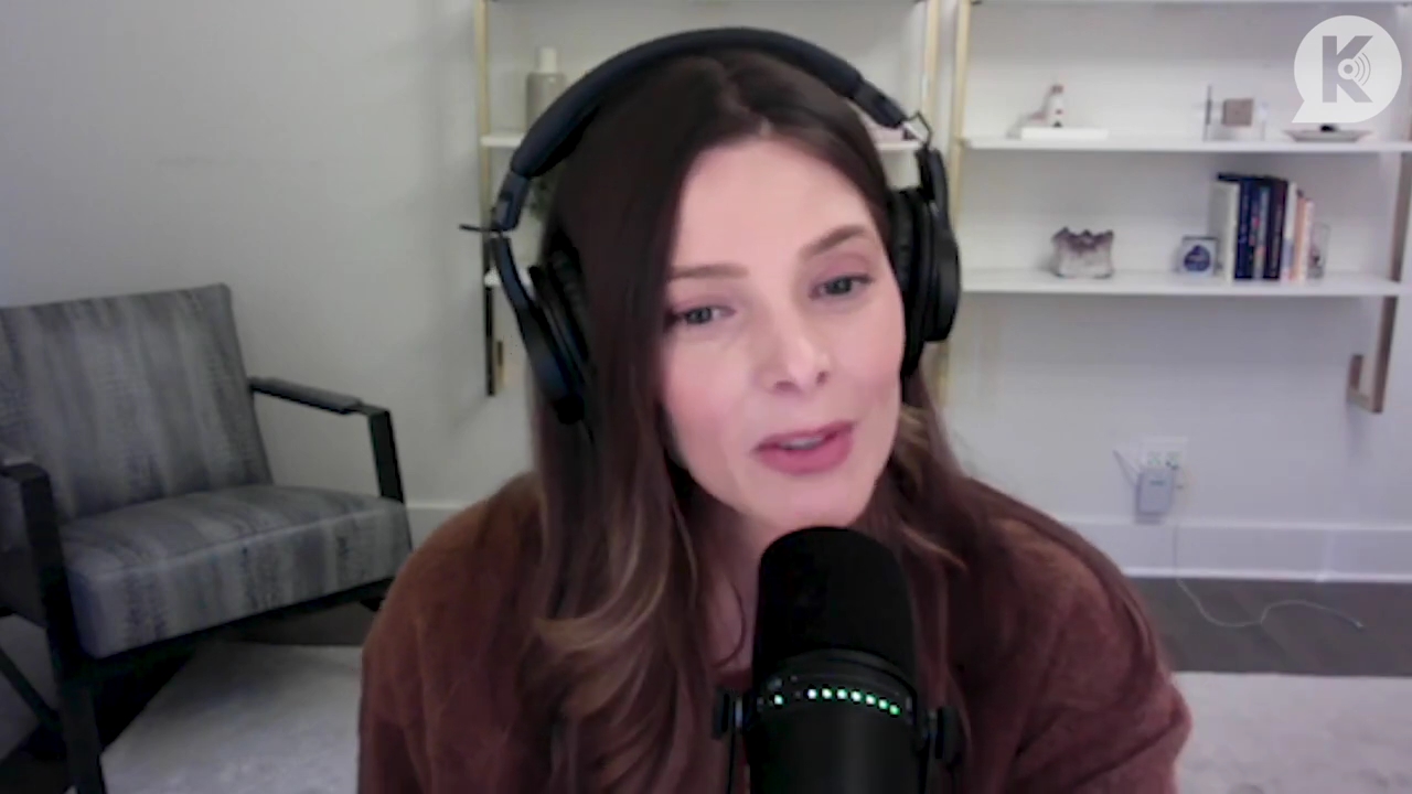 Ashley-Greene-dot-nl_TheTwilightEffect-AshleyAndMelanieAForeverFriendship2527.jpg Ashley-Greene-dot-nl_TheTwilightEffect-AshleyAndMelanieAForeverFriendship2527.jpg