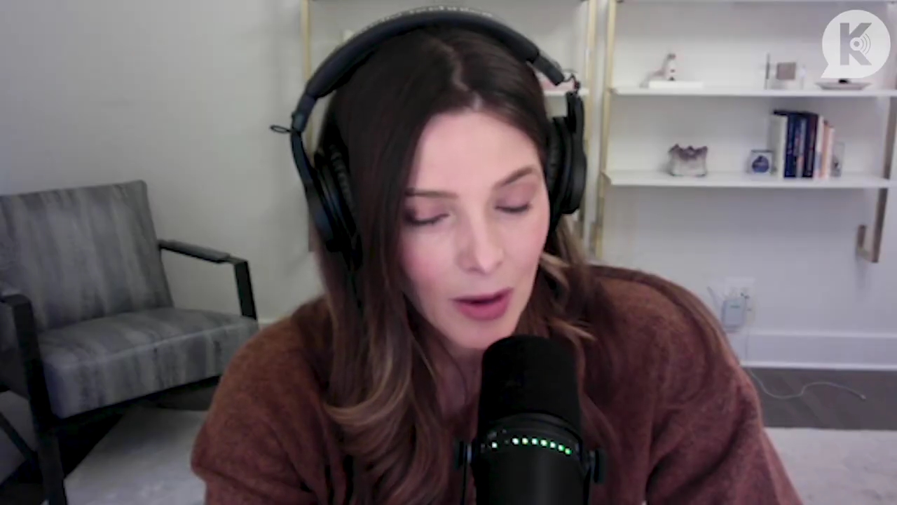 Ashley-Greene-dot-nl_TheTwilightEffect-AshleyAndMelanieAForeverFriendship2545.jpg Ashley-Greene-dot-nl_TheTwilightEffect-AshleyAndMelanieAForeverFriendship2545.jpg