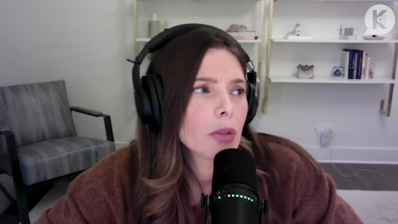 Ashley-Greene-dot-nl_TheTwilightEffect-AshleyAndMelanieAForeverFriendship2582.jpg Ashley-Greene-dot-nl_TheTwilightEffect-AshleyAndMelanieAForeverFriendship2582.jpg