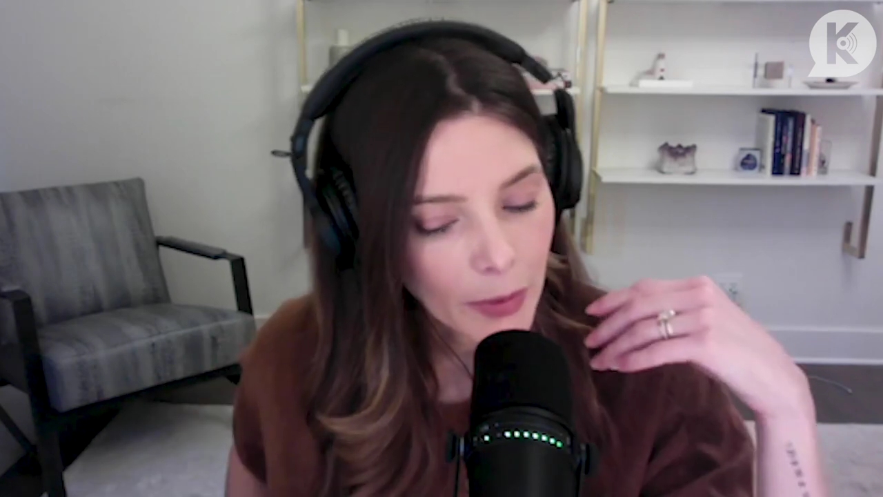 Ashley-Greene-dot-nl_TheTwilightEffect-AshleyAndMelanieAForeverFriendship2590.jpg Ashley-Greene-dot-nl_TheTwilightEffect-AshleyAndMelanieAForeverFriendship2590.jpg