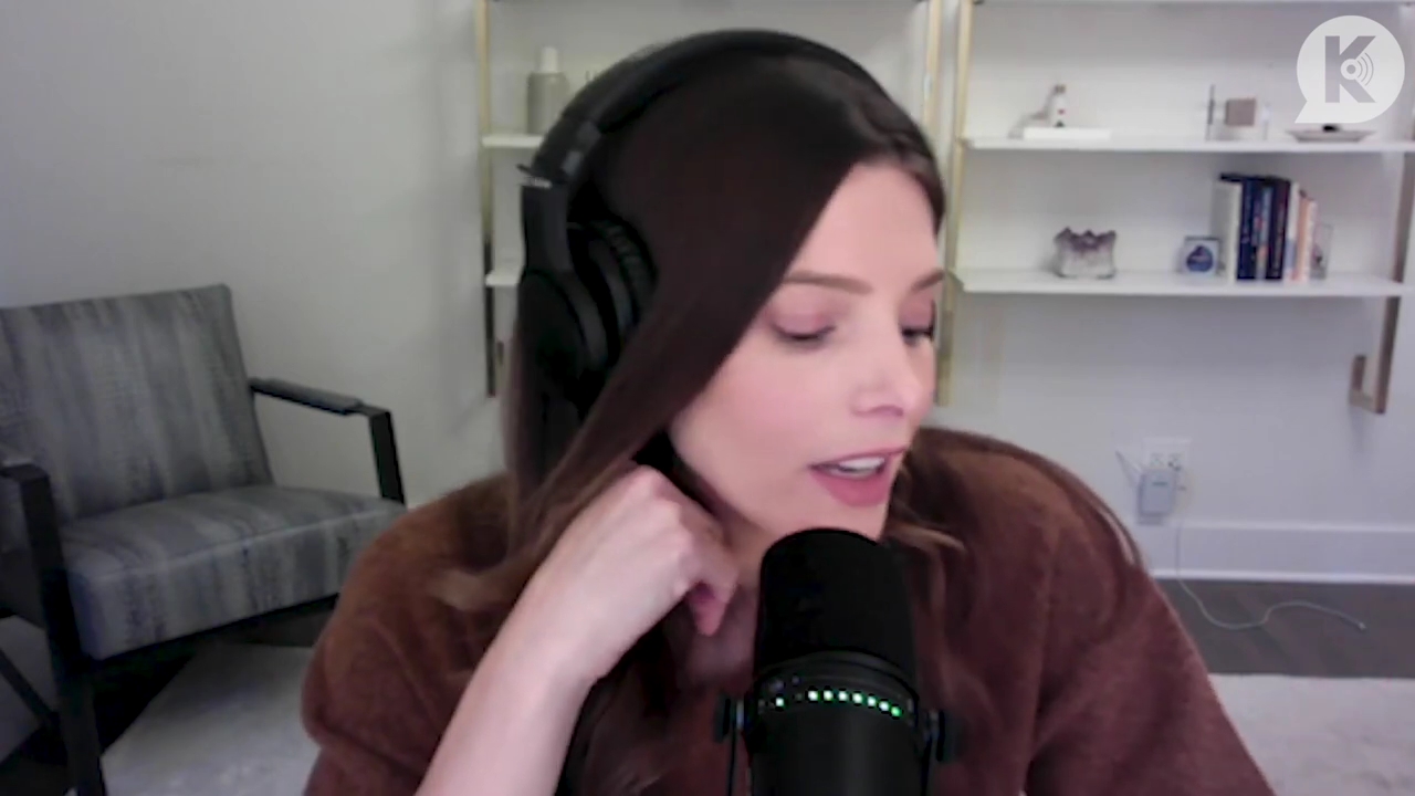 Ashley-Greene-dot-nl_TheTwilightEffect-AshleyAndMelanieAForeverFriendship2639.jpg Ashley-Greene-dot-nl_TheTwilightEffect-AshleyAndMelanieAForeverFriendship2639.jpg