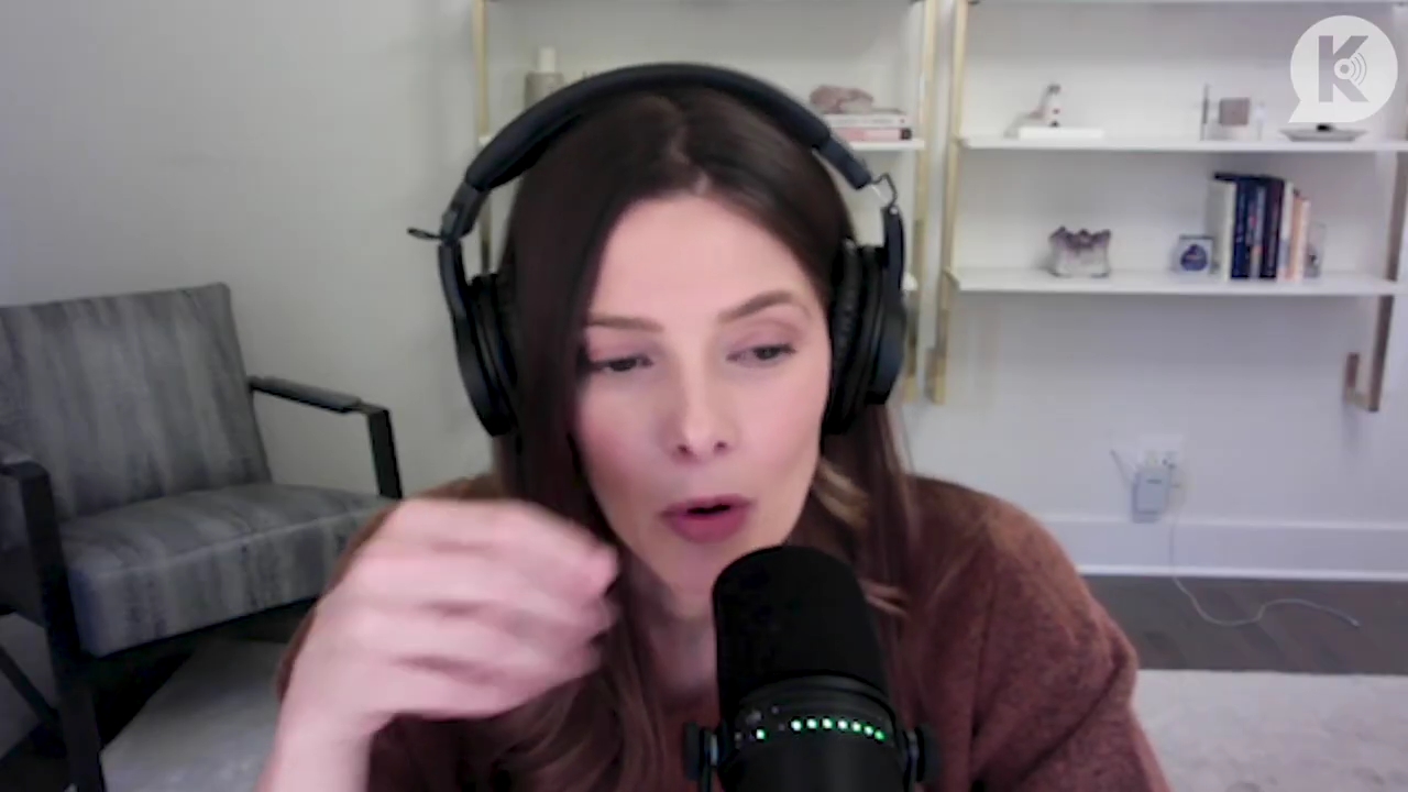 Ashley-Greene-dot-nl_TheTwilightEffect-AshleyAndMelanieAForeverFriendship3165.jpg