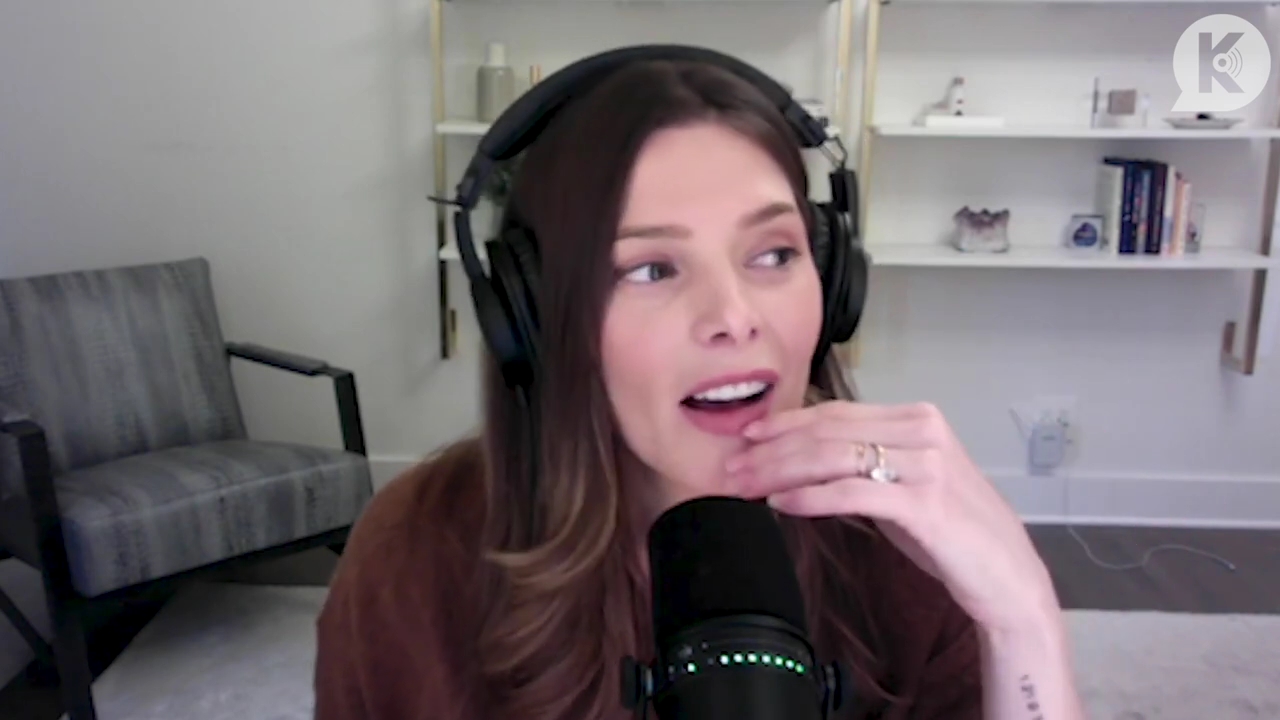 Ashley-Greene-dot-nl_TheTwilightEffect-AshleyAndMelanieAForeverFriendship3182.jpg