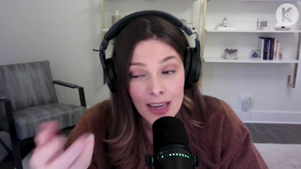 Ashley-Greene-dot-nl_TheTwilightEffect-AshleyAndMelanieAForeverFriendship3194.jpg