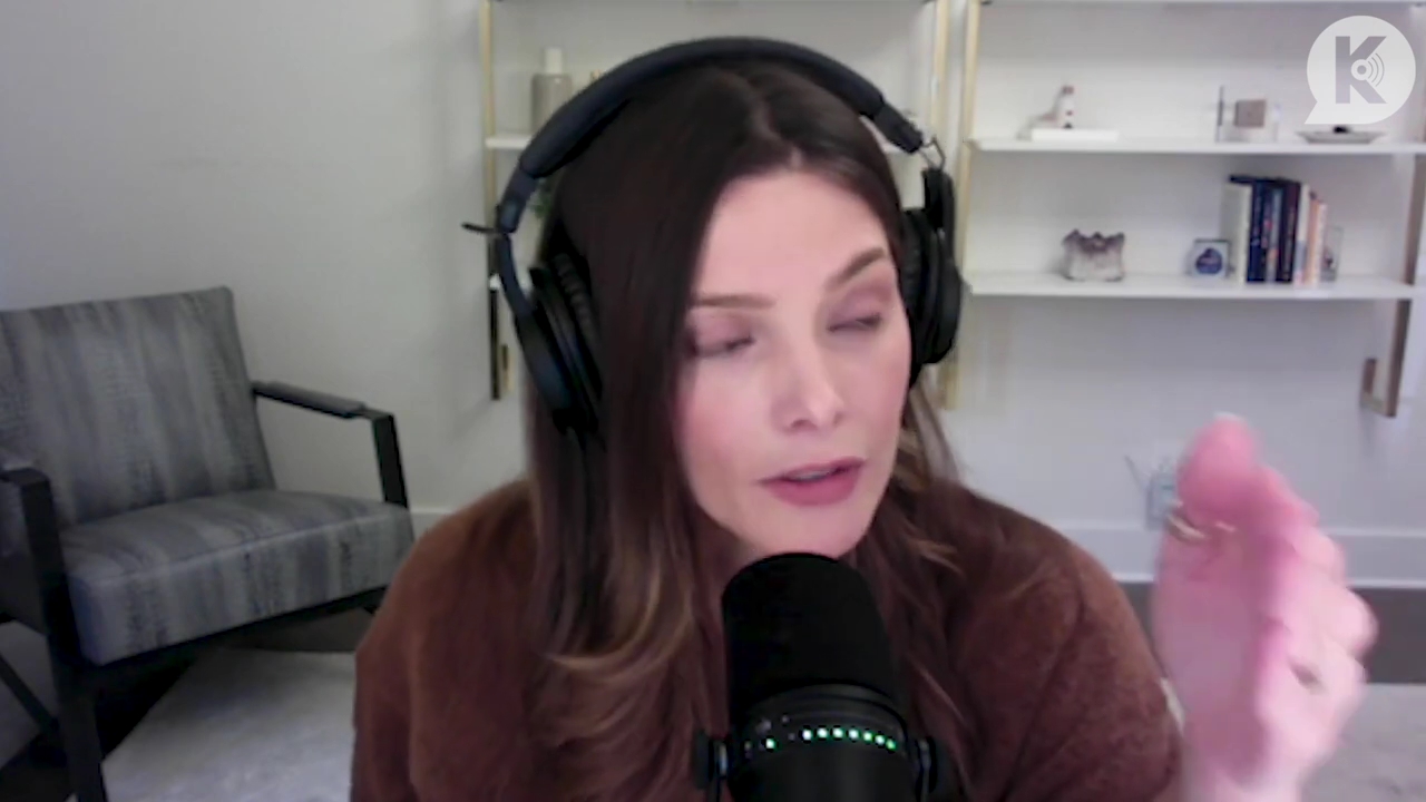 Ashley-Greene-dot-nl_TheTwilightEffect-AshleyAndMelanieAForeverFriendship3266.jpg Ashley-Greene-dot-nl_TheTwilightEffect-AshleyAndMelanieAForeverFriendship3266.jpg