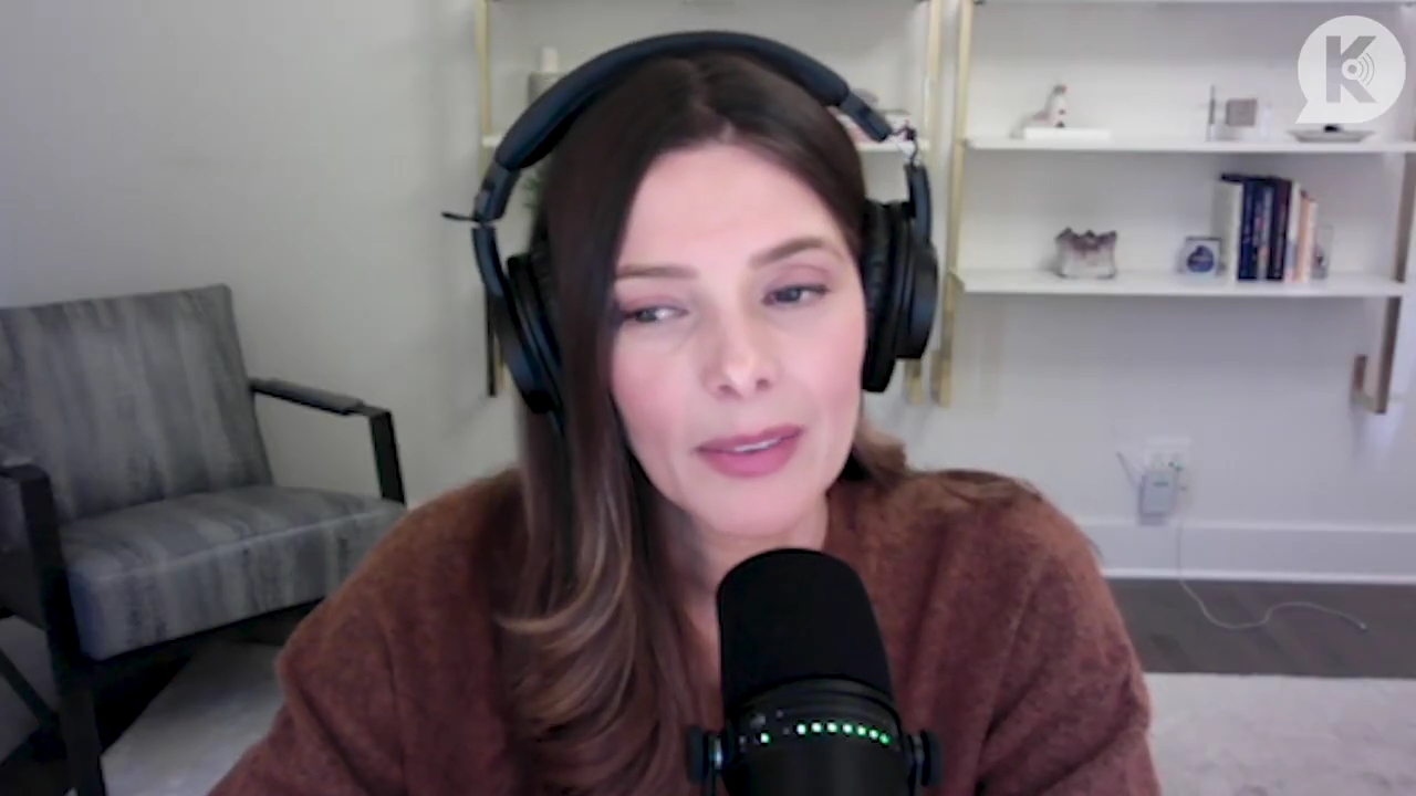 Ashley-Greene-dot-nl_TheTwilightEffect-AshleyAndMelanieAForeverFriendship3326.jpg Ashley-Greene-dot-nl_TheTwilightEffect-AshleyAndMelanieAForeverFriendship3326.jpg