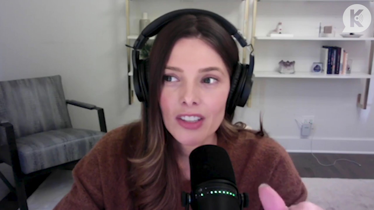 Ashley-Greene-dot-nl_TheTwilightEffect-AshleyAndMelanieAForeverFriendship3357.jpg