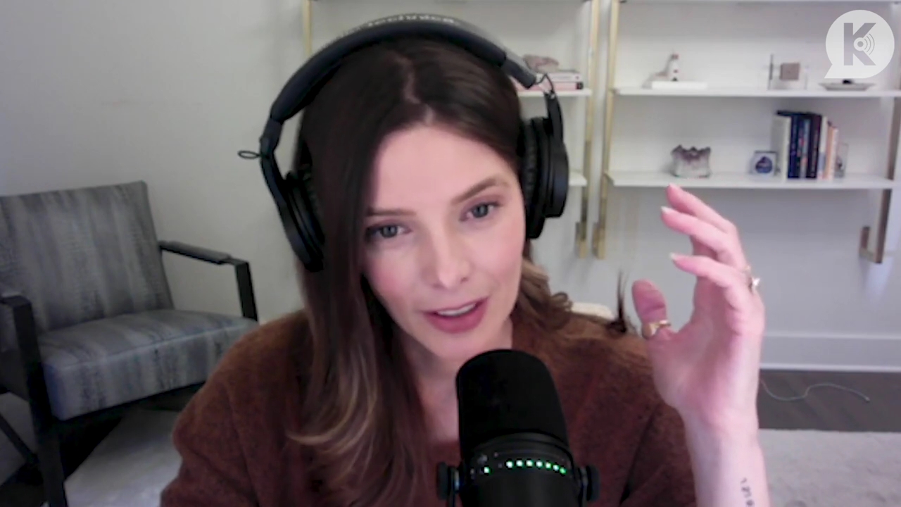 Ashley-Greene-dot-nl_TheTwilightEffect-AshleyAndMelanieAForeverFriendship3380.jpg
