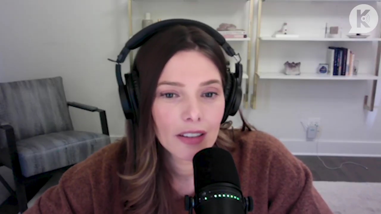 Ashley-Greene-dot-nl_TheTwilightEffect-AshleyAndMelanieAForeverFriendship3390.jpg