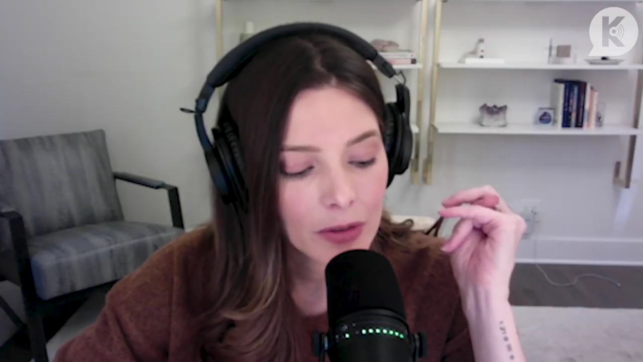 Ashley-Greene-dot-nl_TheTwilightEffect-AshleyAndMelanieAForeverFriendship3493.jpg Ashley-Greene-dot-nl_TheTwilightEffect-AshleyAndMelanieAForeverFriendship3493.jpg