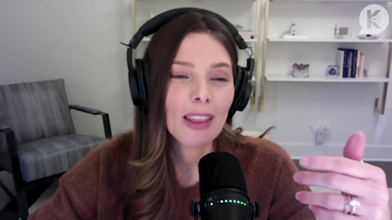 Ashley-Greene-dot-nl_TheTwilightEffect-AshleyAndMelanieAForeverFriendship3536.jpg Ashley-Greene-dot-nl_TheTwilightEffect-AshleyAndMelanieAForeverFriendship3536.jpg