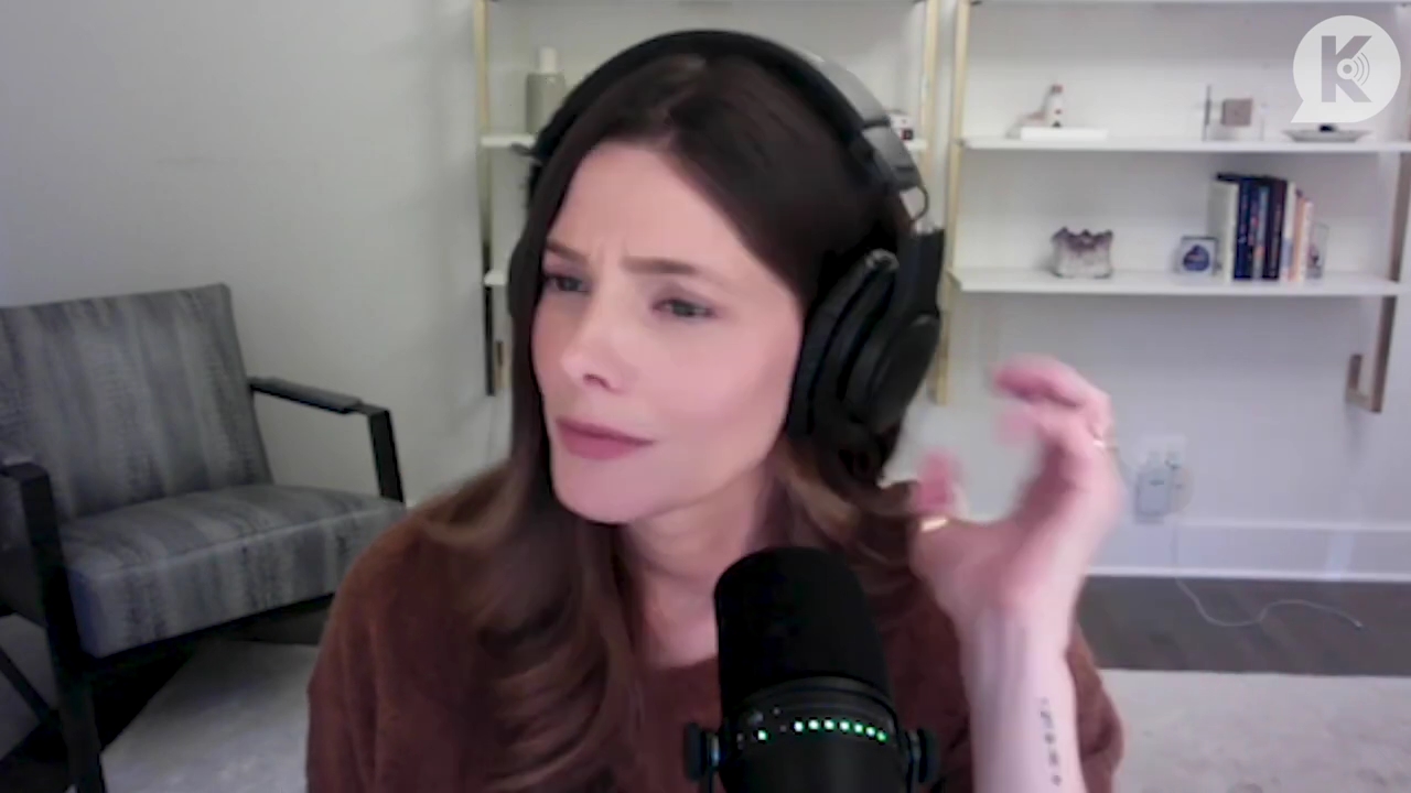 Ashley-Greene-dot-nl_TheTwilightEffect-AshleyAndMelanieAForeverFriendship3760.jpg Ashley-Greene-dot-nl_TheTwilightEffect-AshleyAndMelanieAForeverFriendship3760.jpg