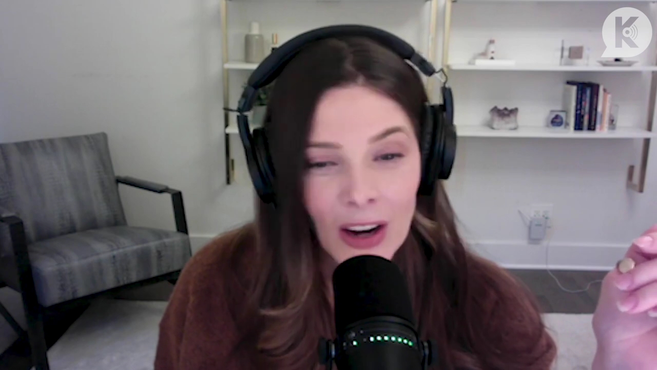 Ashley-Greene-dot-nl_TheTwilightEffect-AshleyAndMelanieAForeverFriendship3896.jpg Ashley-Greene-dot-nl_TheTwilightEffect-AshleyAndMelanieAForeverFriendship3896.jpg