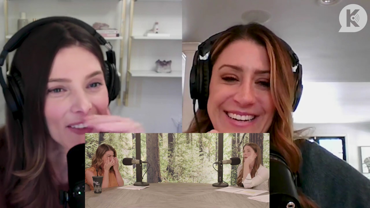 Ashley-Greene-dot-nl_TheTwilightEffect-AshleyAndMelanieAForeverFriendship3969.jpg