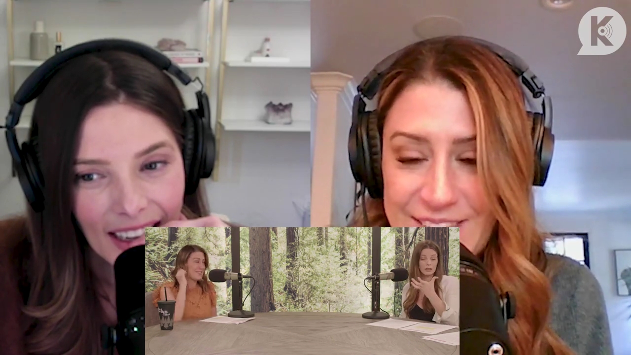 Ashley-Greene-dot-nl_TheTwilightEffect-AshleyAndMelanieAForeverFriendship4027.jpg