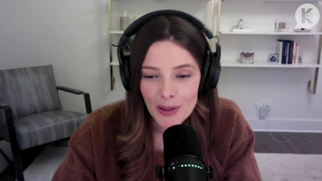 Ashley-Greene-dot-nl_TheTwilightEffect-AshleyAndMelanieAForeverFriendship4064.jpg