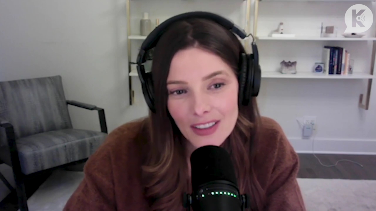 Ashley-Greene-dot-nl_TheTwilightEffect-AshleyAndMelanieAForeverFriendship4067.jpg