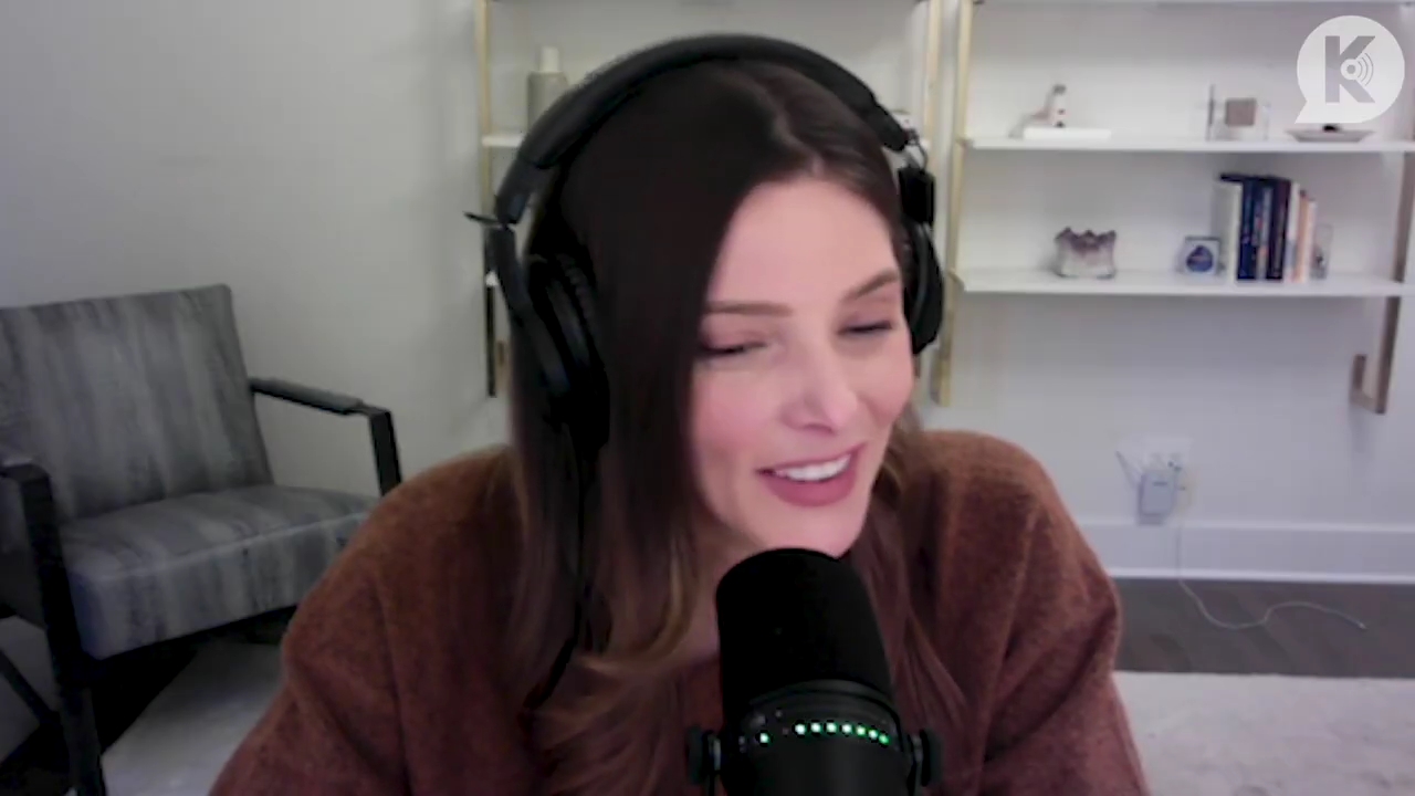 Ashley-Greene-dot-nl_TheTwilightEffect-AshleyAndMelanieAForeverFriendship4075.jpg