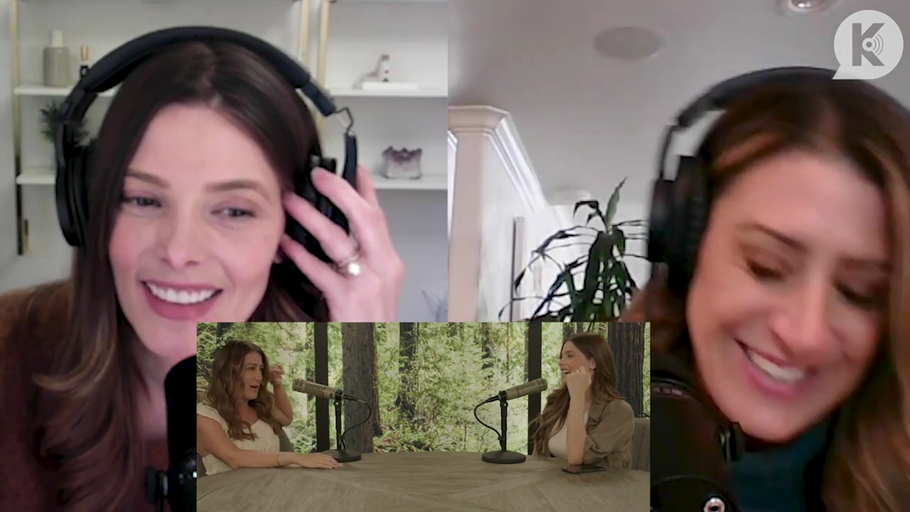 Ashley-Greene-dot-nl_TheTwilightEffect-AshleyAndMelanieAForeverFriendship4100.jpg