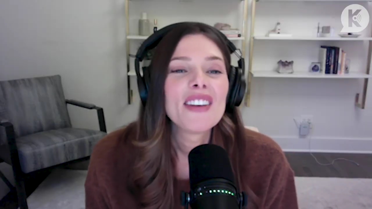 Ashley-Greene-dot-nl_TheTwilightEffect-AshleyAndMelanieAForeverFriendship4174.jpg