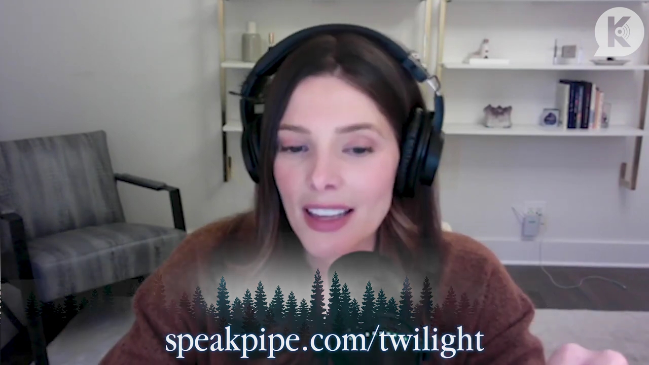 Ashley-Greene-dot-nl_TheTwilightEffect-AshleyAndMelanieAForeverFriendship4222.jpg
