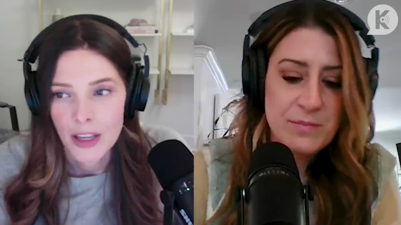 Ashley-Greene-dot-nl_TheTwilightEffect-TwihardForeverFandom0059.jpg Ashley-Greene-dot-nl_TheTwilightEffect-TwihardForeverFandom0059.jpg