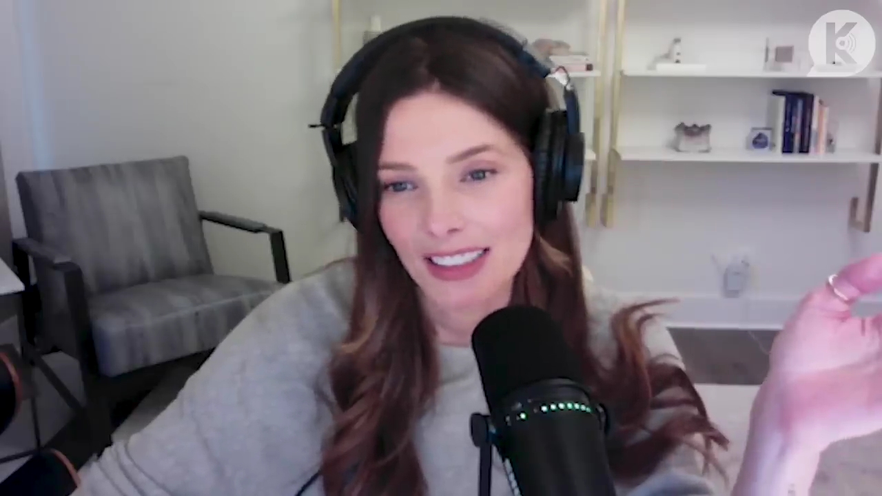 Ashley-Greene-dot-nl_TheTwilightEffect-TwihardForeverFandom0270.jpg