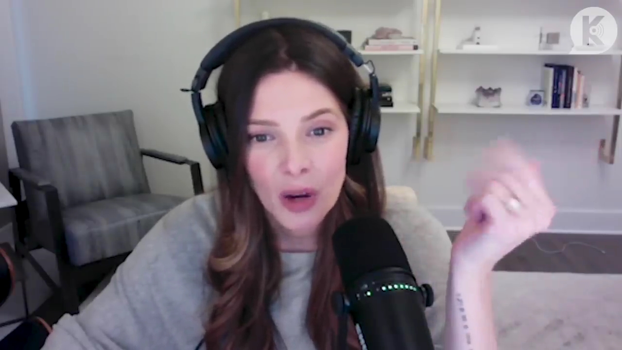 Ashley-Greene-dot-nl_TheTwilightEffect-TwihardForeverFandom0361.jpg Ashley-Greene-dot-nl_TheTwilightEffect-TwihardForeverFandom0361.jpg