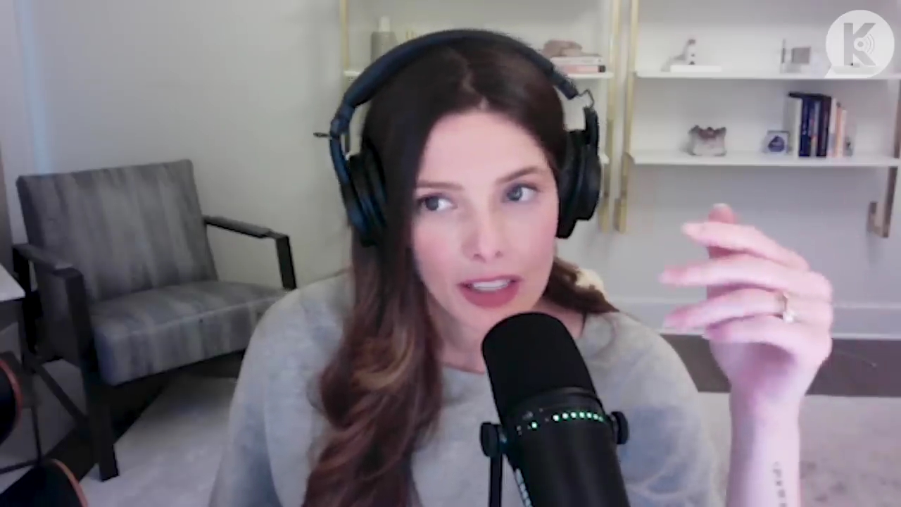 Ashley-Greene-dot-nl_TheTwilightEffect-TwihardForeverFandom0381.jpg