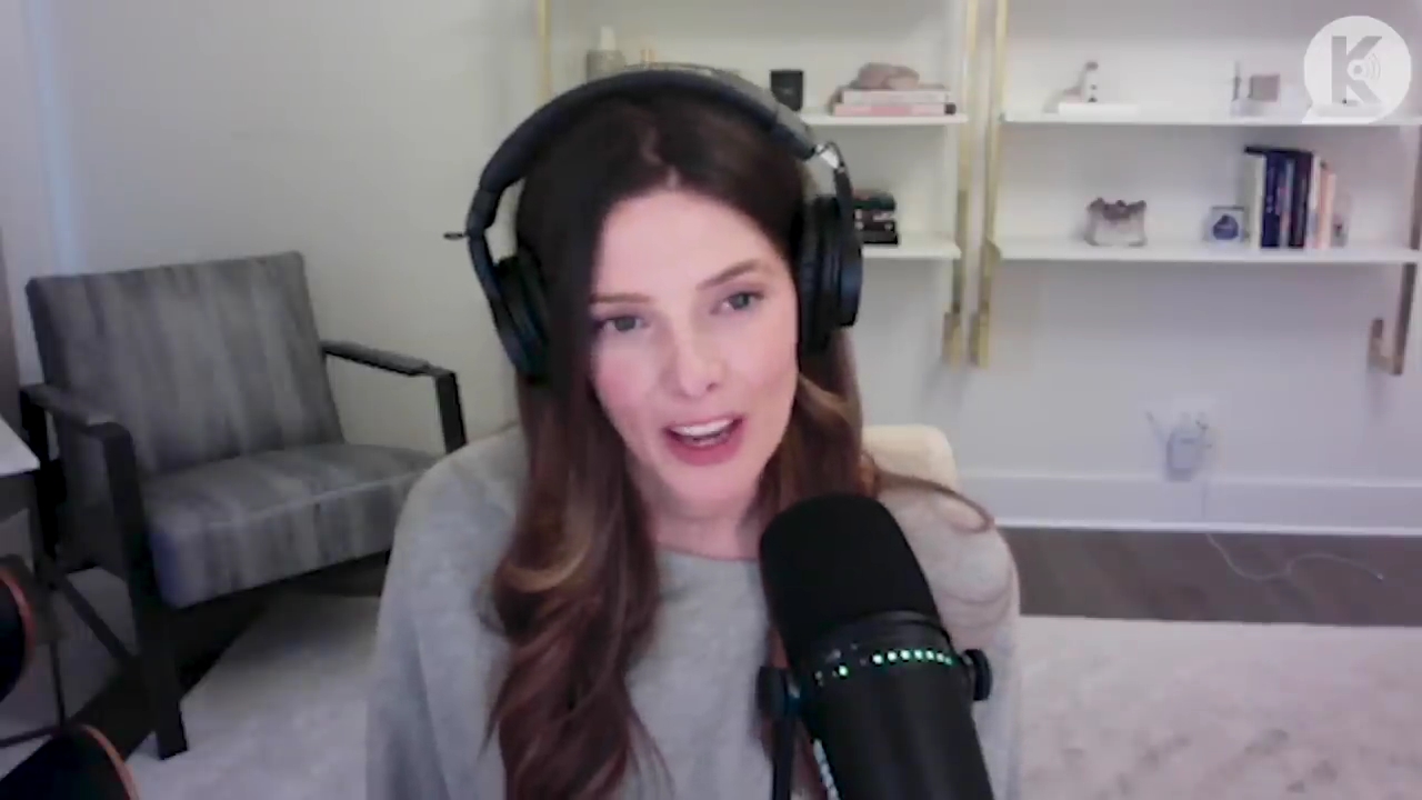 Ashley-Greene-dot-nl_TheTwilightEffect-TwihardForeverFandom0418.jpg