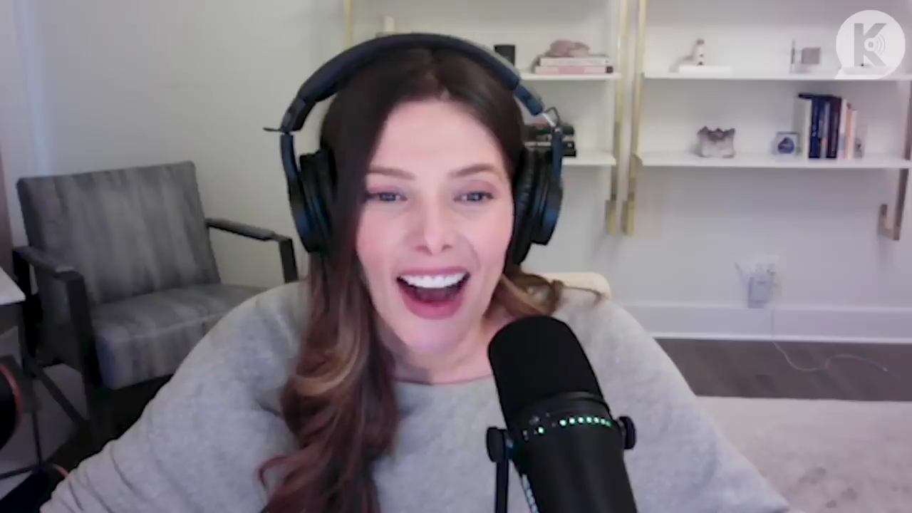 Ashley-Greene-dot-nl_TheTwilightEffect-TwihardForeverFandom0500.jpg