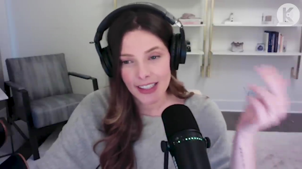 Ashley-Greene-dot-nl_TheTwilightEffect-TwihardForeverFandom0509.jpg Ashley-Greene-dot-nl_TheTwilightEffect-TwihardForeverFandom0509.jpg