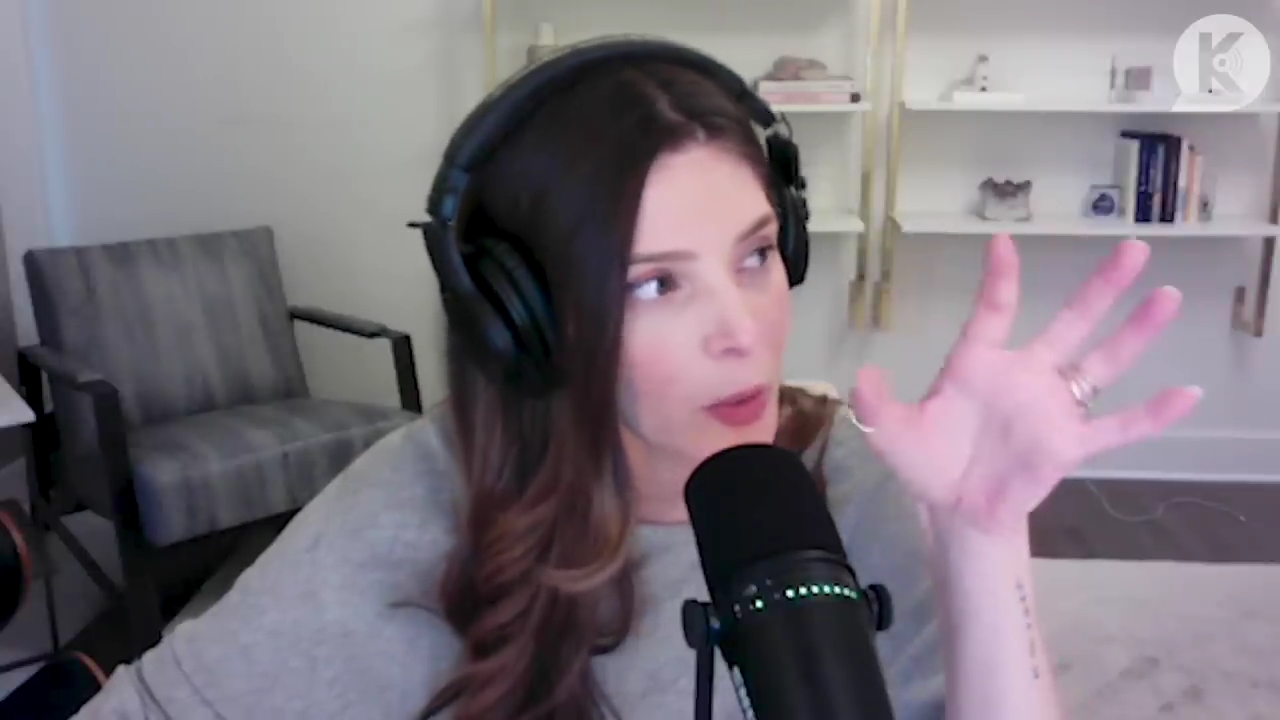 Ashley-Greene-dot-nl_TheTwilightEffect-TwihardForeverFandom0721.jpg Ashley-Greene-dot-nl_TheTwilightEffect-TwihardForeverFandom0721.jpg