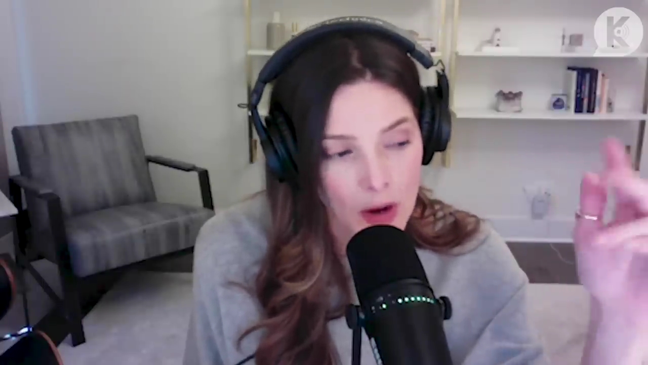 Ashley-Greene-dot-nl_TheTwilightEffect-TwihardForeverFandom0860.jpg