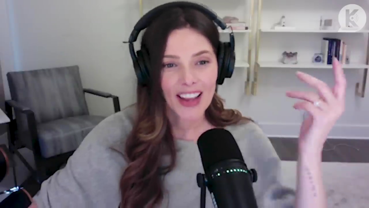 Ashley-Greene-dot-nl_TheTwilightEffect-TwihardForeverFandom0937.jpg