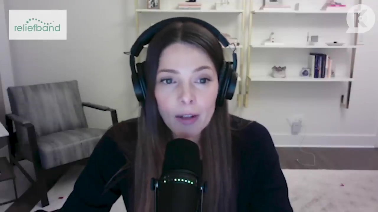 Ashley-Greene-dot-nl_TheTwilightEffect-TwihardForeverFandom1064.jpg Ashley-Greene-dot-nl_TheTwilightEffect-TwihardForeverFandom1064.jpg