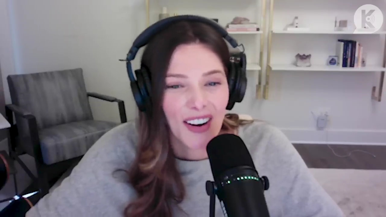 Ashley-Greene-dot-nl_TheTwilightEffect-TwihardForeverFandom1360.jpg Ashley-Greene-dot-nl_TheTwilightEffect-TwihardForeverFandom1360.jpg