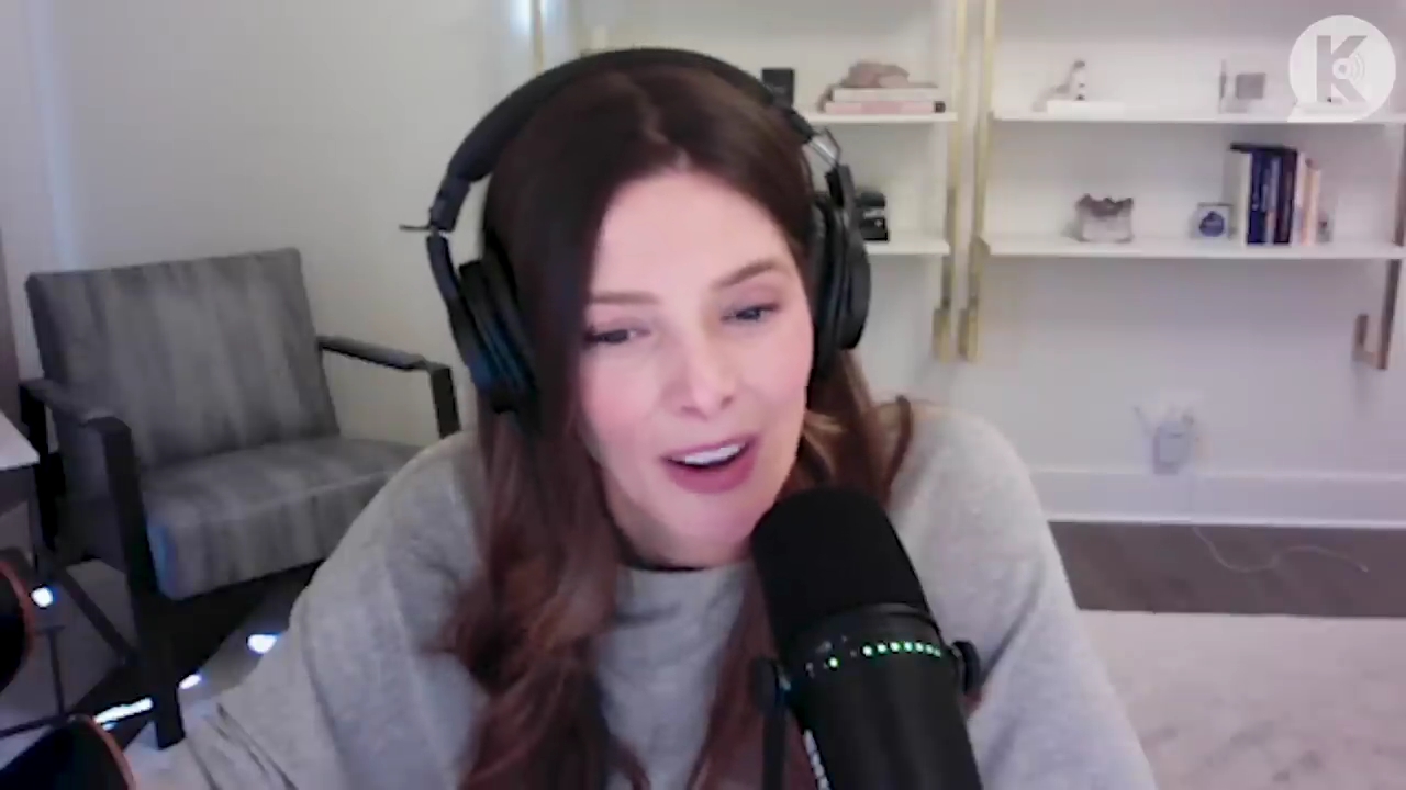 Ashley-Greene-dot-nl_TheTwilightEffect-TwihardForeverFandom1636.jpg