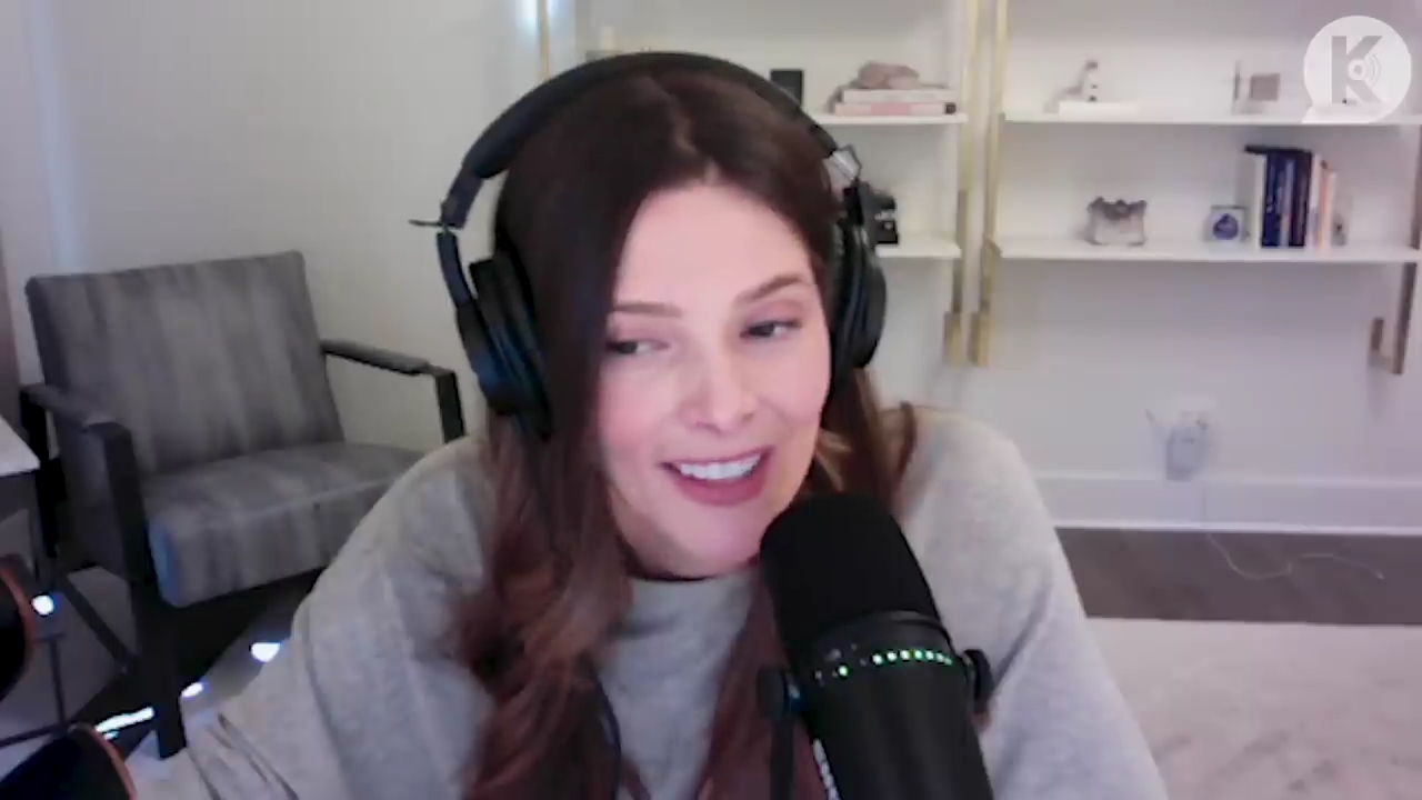 Ashley-Greene-dot-nl_TheTwilightEffect-TwihardForeverFandom1642.jpg