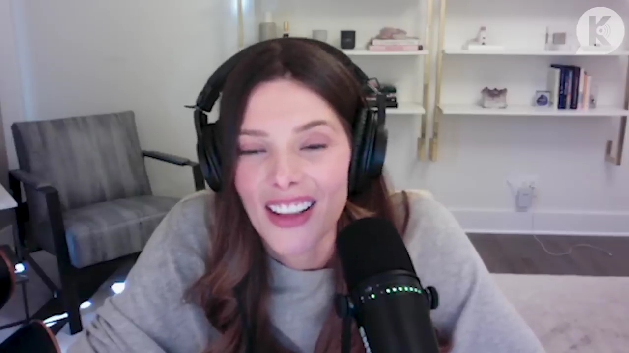 Ashley-Greene-dot-nl_TheTwilightEffect-TwihardForeverFandom1698.jpg