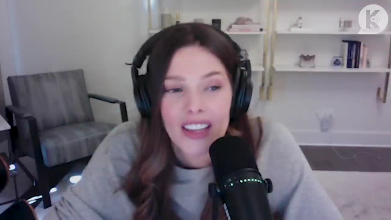 Ashley-Greene-dot-nl_TheTwilightEffect-TwihardForeverFandom1727.jpg