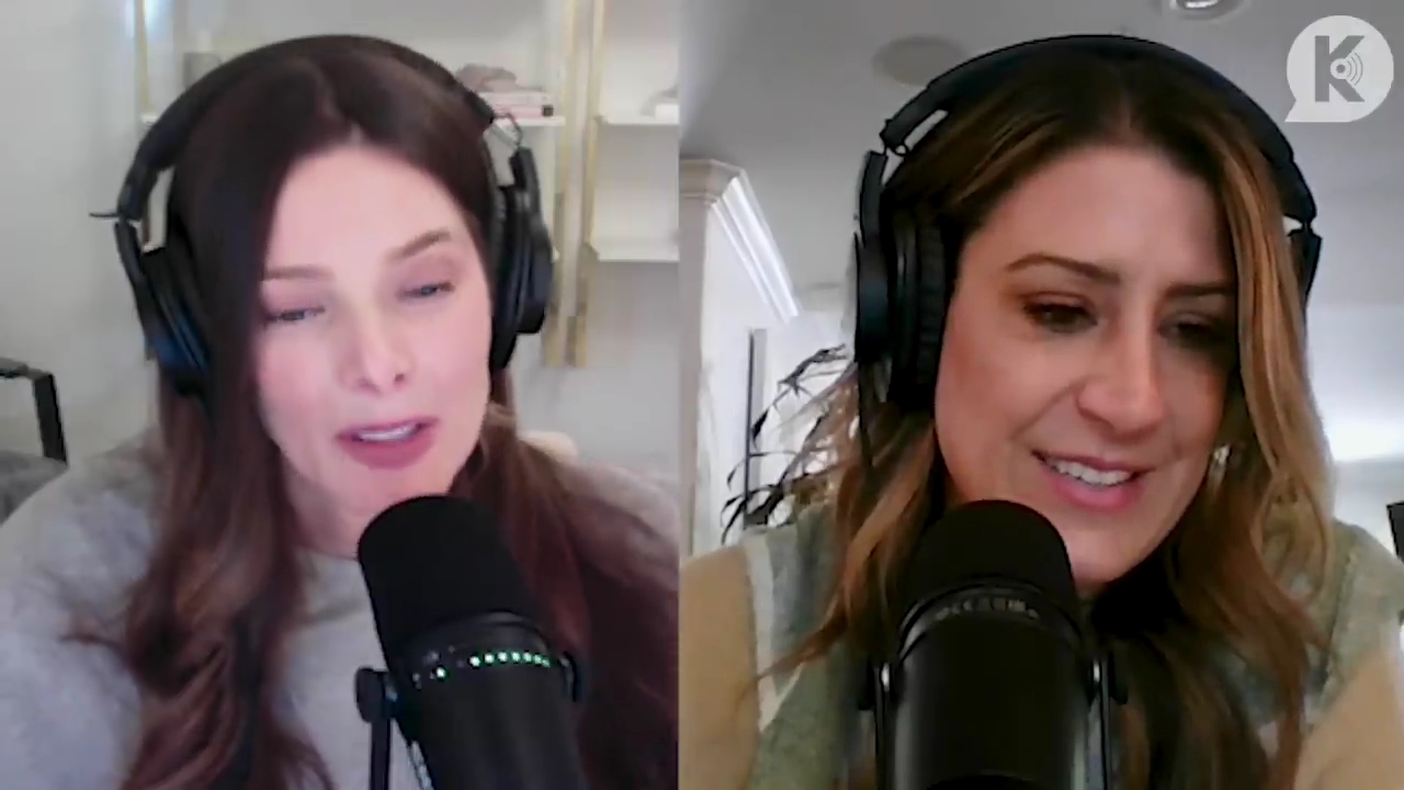 Ashley-Greene-dot-nl_TheTwilightEffect-TwihardForeverFandom1744.jpg Ashley-Greene-dot-nl_TheTwilightEffect-TwihardForeverFandom1744.jpg