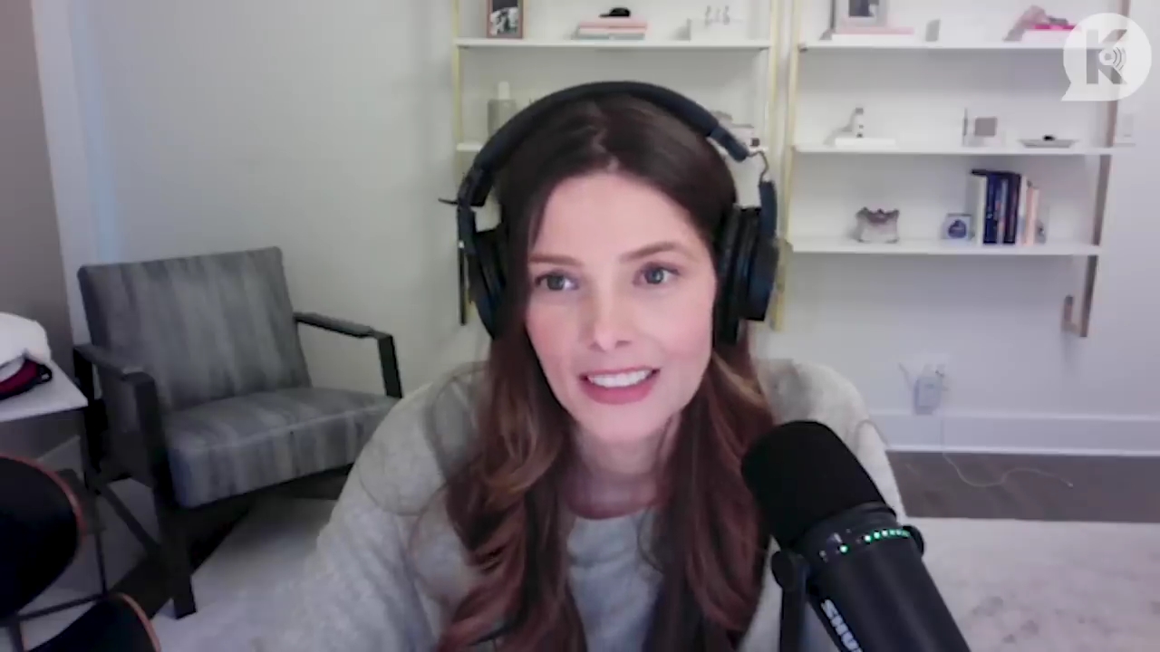 Ashley-Greene-dot-nl_TheTwilightEffect-TwihardForeverFandom2464.jpg Ashley-Greene-dot-nl_TheTwilightEffect-TwihardForeverFandom2464.jpg