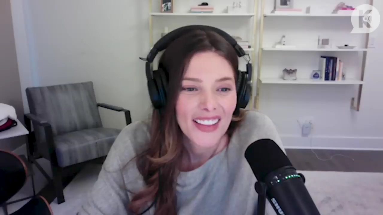 Ashley-Greene-dot-nl_TheTwilightEffect-TwihardForeverFandom2555.jpg